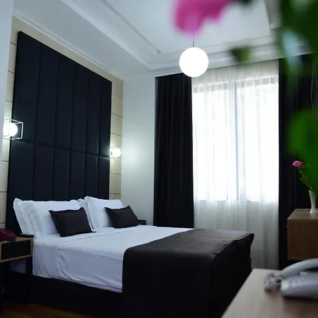 Hotel Comfort City Center-3